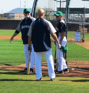 Eric Wedge with Raul Ibanez