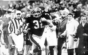 Franco Harris on way to end zone after his "Immaculate Reception"